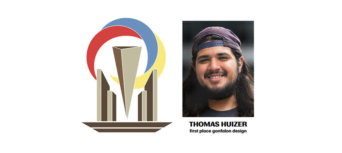Thomas Huizer with his design